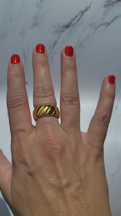 Chunky 18k gold plated ring