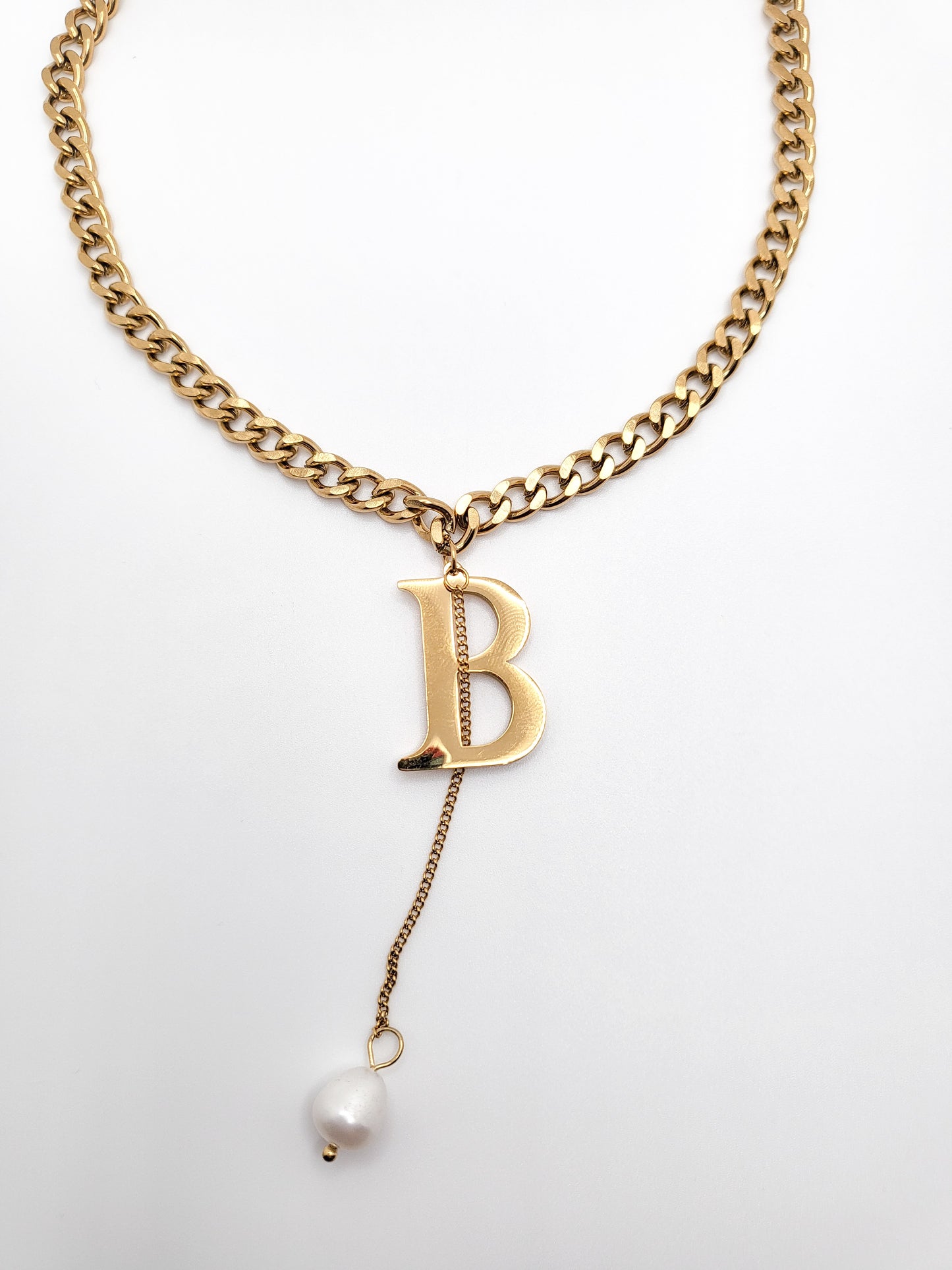 Gold plated b necklace with pearl